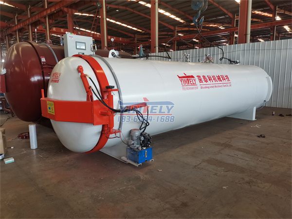 <b>1.5米*6.5米自動(dòng)進(jìn)出電硫化罐</b>